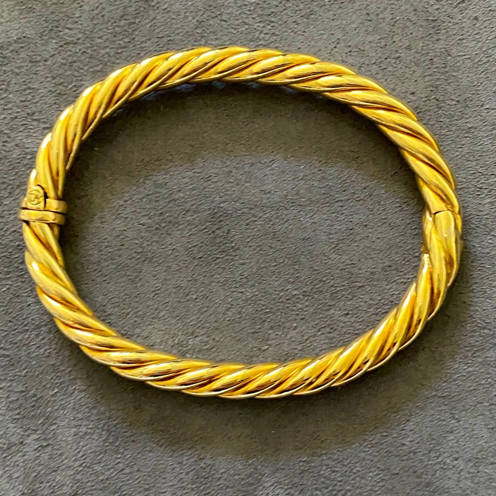 David Yurman 18k Yellow Gold cable bracelet